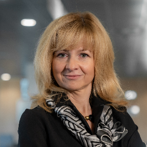 dr Dominika Kaczorowska-Spychalska